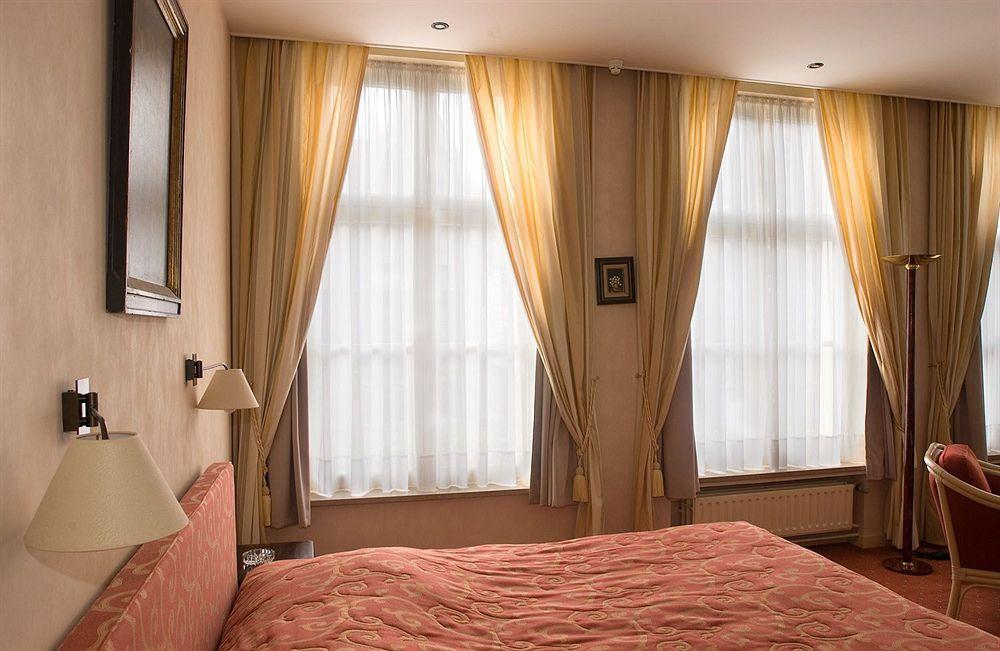 Hotel Duc De Bourgogne Брюгге Экстерьер фото